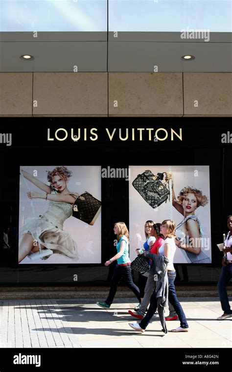 louis vuitton in manchester.